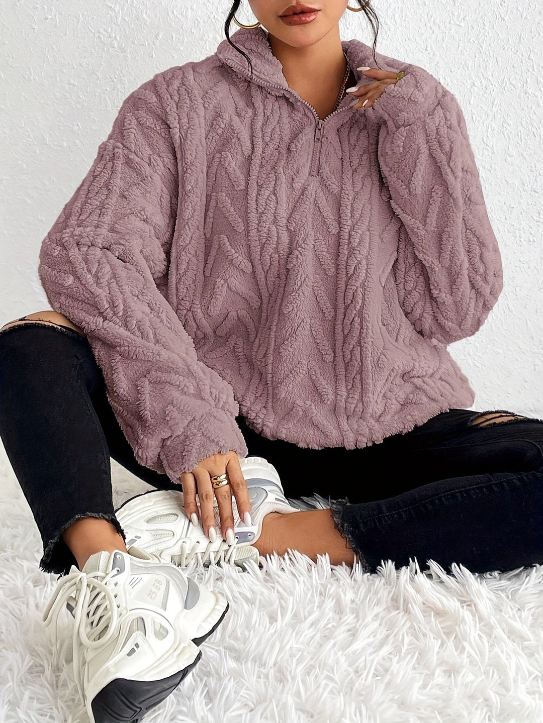 Dalia - Luxe Cable-Knit Fleece Sweatshirt