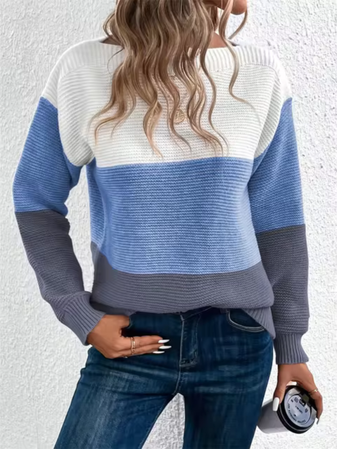 Louise - Elegant Winter Sweater